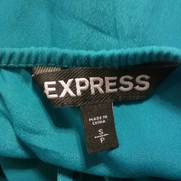 @Jump suit - Picture 2 of 6